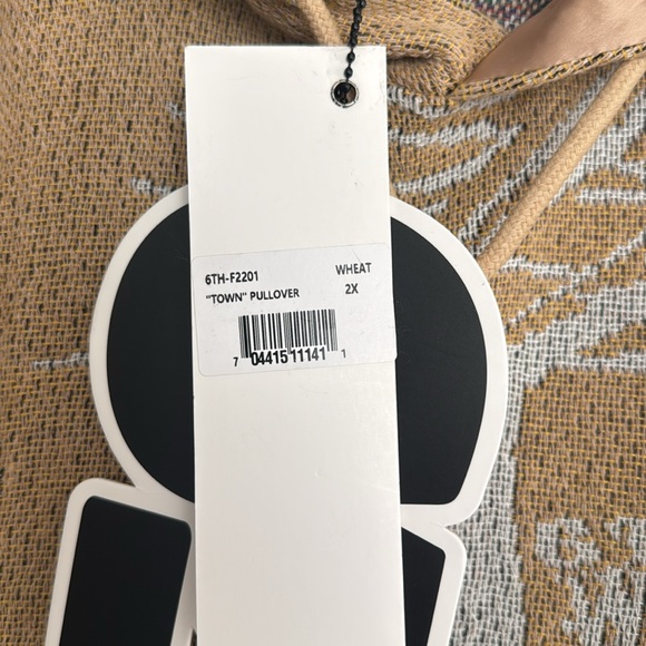 6thNBRHD - ‘Town’ pullover hoodie in wheat - Picture 4 of 5